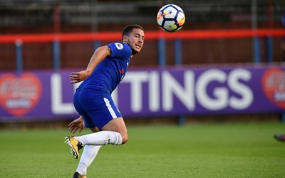 壹体育快讯-B席又尝试射门